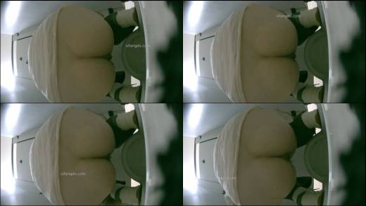 The thumbnail of Toilet_shooting_diarrhea_album_9_1
